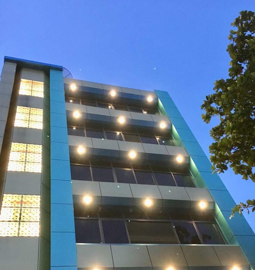 Hotel Pleasure View Yangon